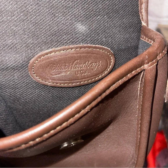 Colin’s Handbags brand crossbody - Picture 3 of 3